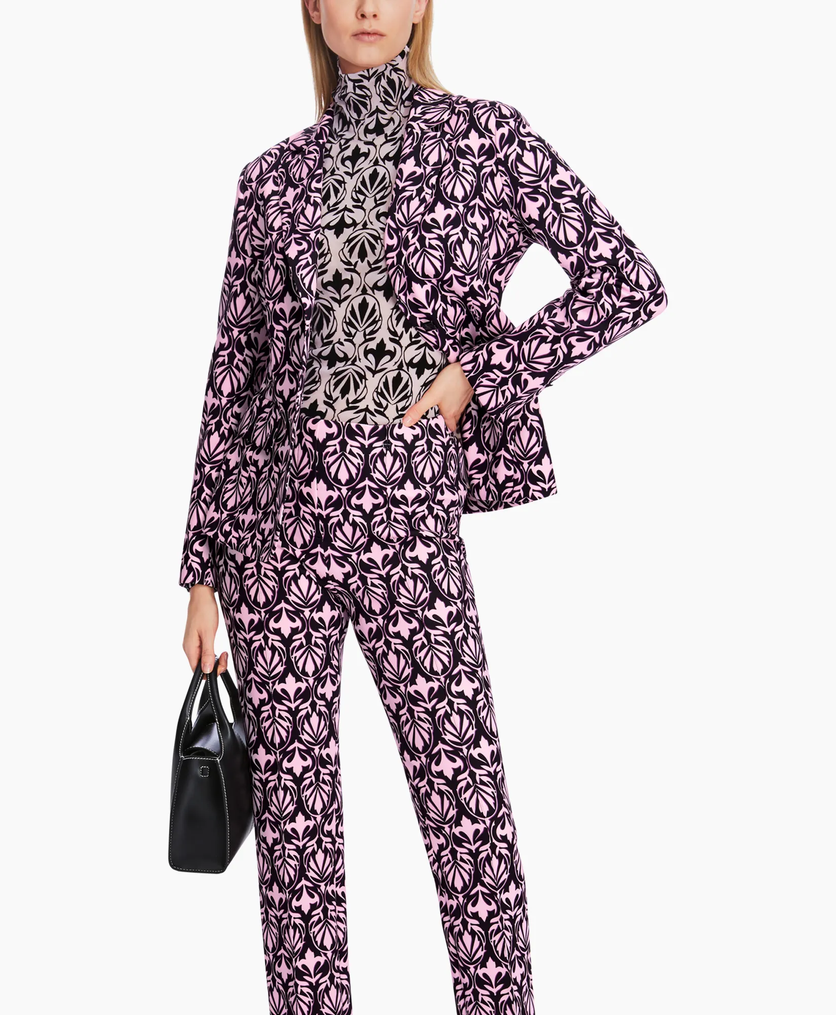 Marccain Collectie Jasje Xc 34.11 J19 Zwart